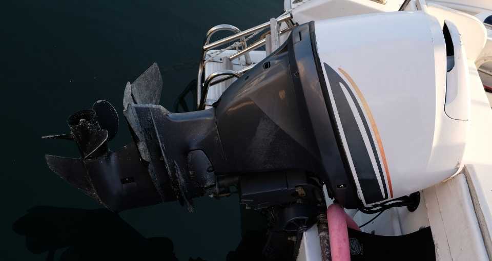 What Happens If You Put Too Much Oil In An Outboard Motor? Your Motor Fix